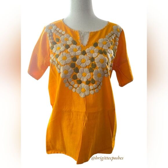 HANDMADE Traditional Embroidered Mexican Blouse - Picture 1 of 12